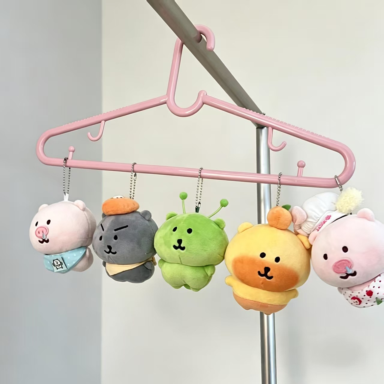 Prank Toys - Joke Bear Chubby Animal Plush Keychain,